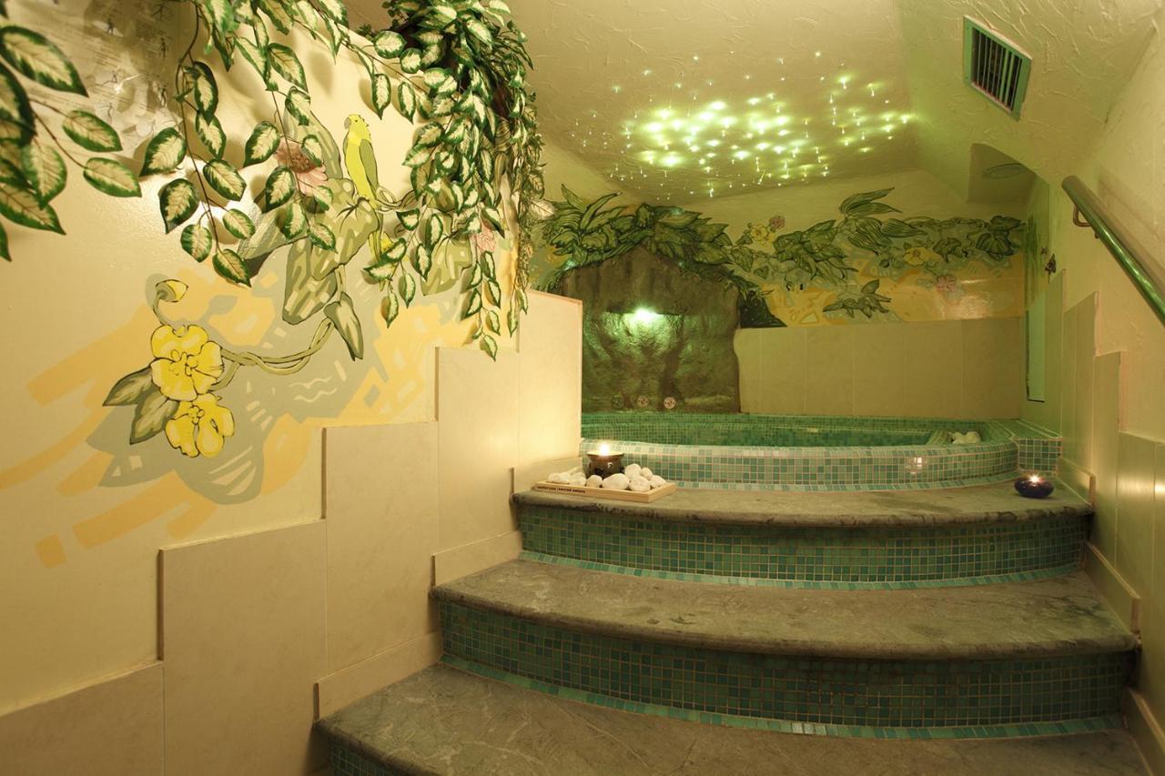 Hotel Villa Emma Madonna Esterno foto