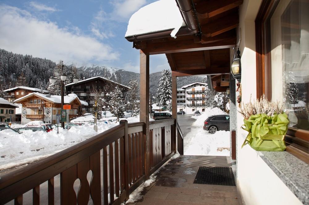 Hotel Villa Emma Madonna Esterno foto