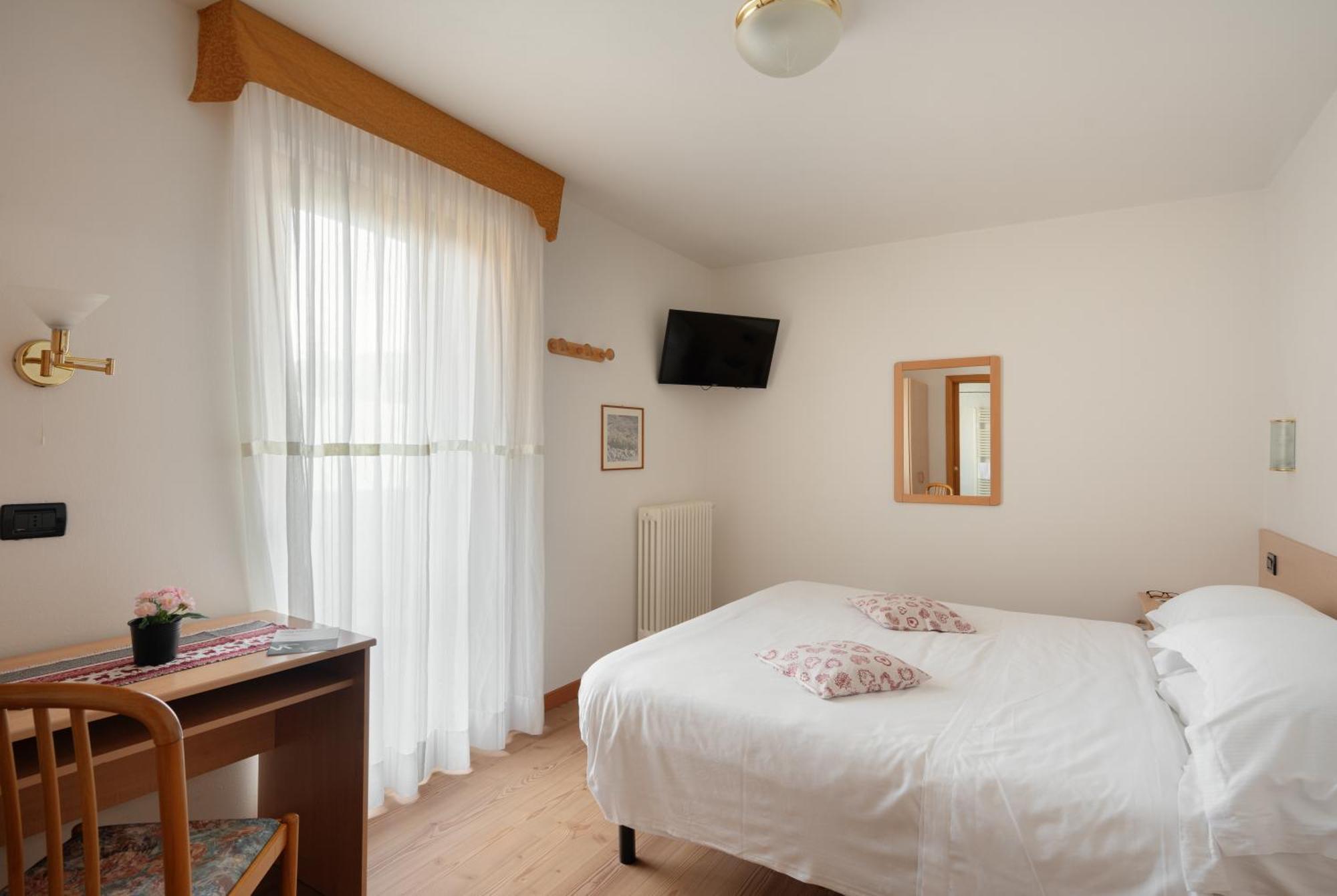 Hotel Villa Emma Madonna Esterno foto