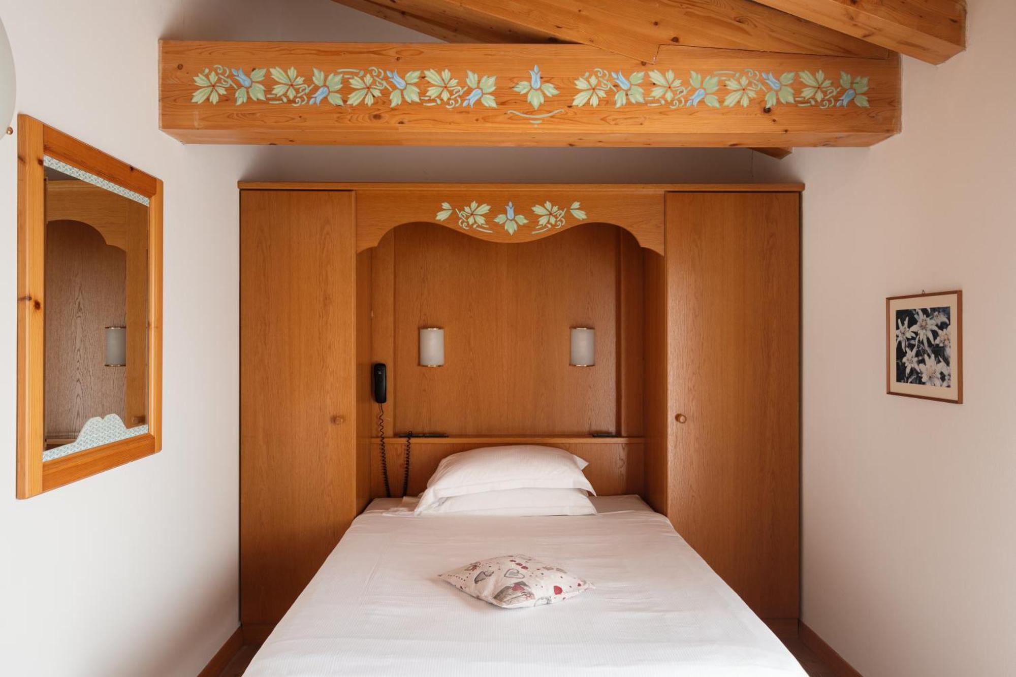 Hotel Villa Emma Madonna Esterno foto